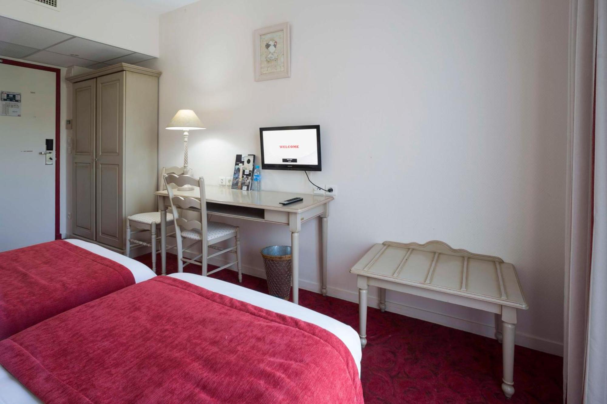 Brit Hotel Du Perche Nogent-le-Rotrou Exteriér fotografie